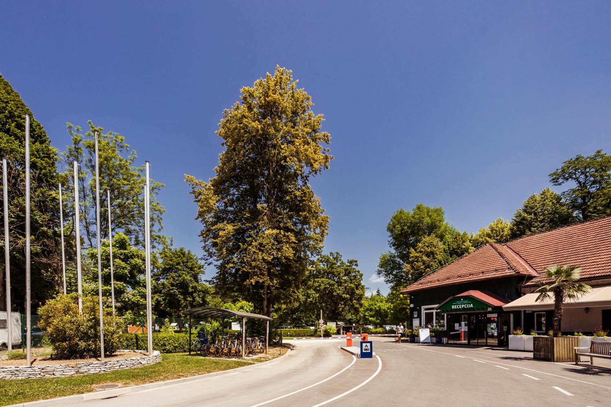 Ljubljana Resort Hotel & Camping Exterior foto